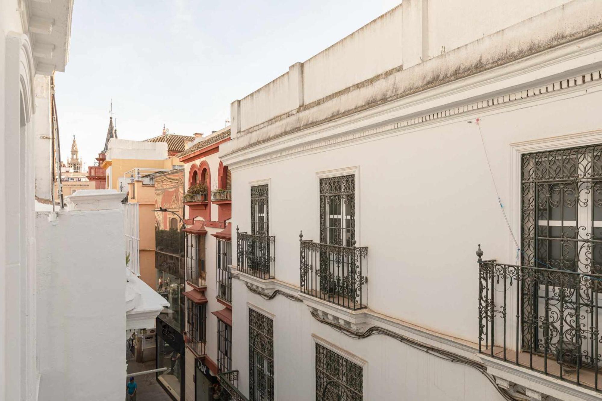 Isg Apartments Cuna Seville Exterior photo