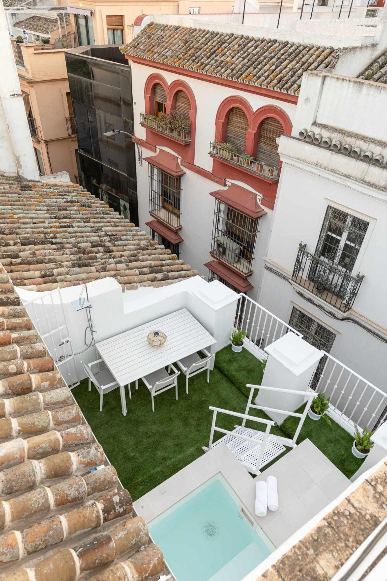 Isg Apartments Cuna Seville Exterior photo
