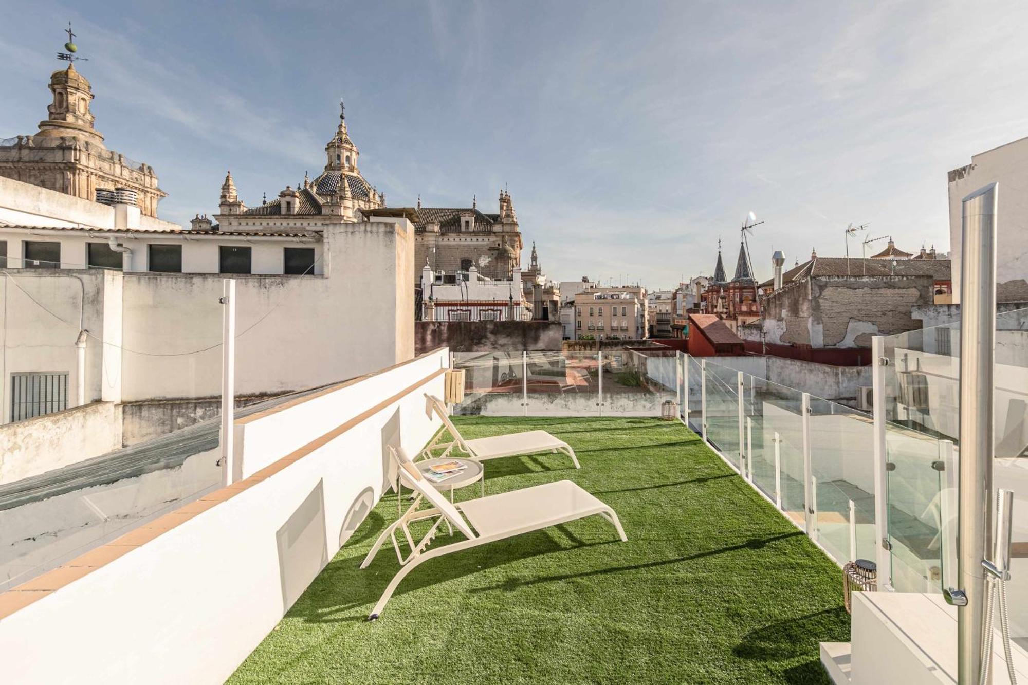 Isg Apartments Cuna Seville Exterior photo